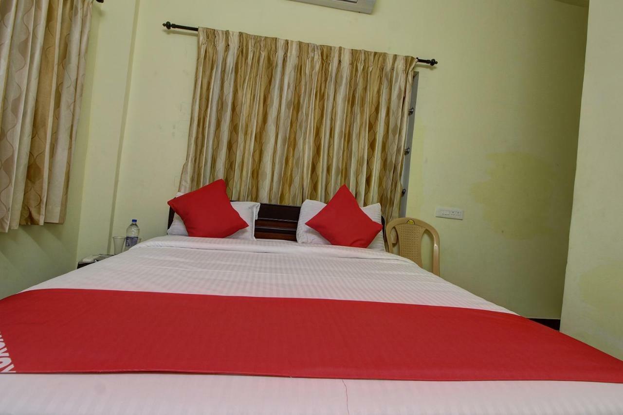 Oyo 42678 Hotel Vasantha Bhavanam Saver Coimbatore Buitenkant foto