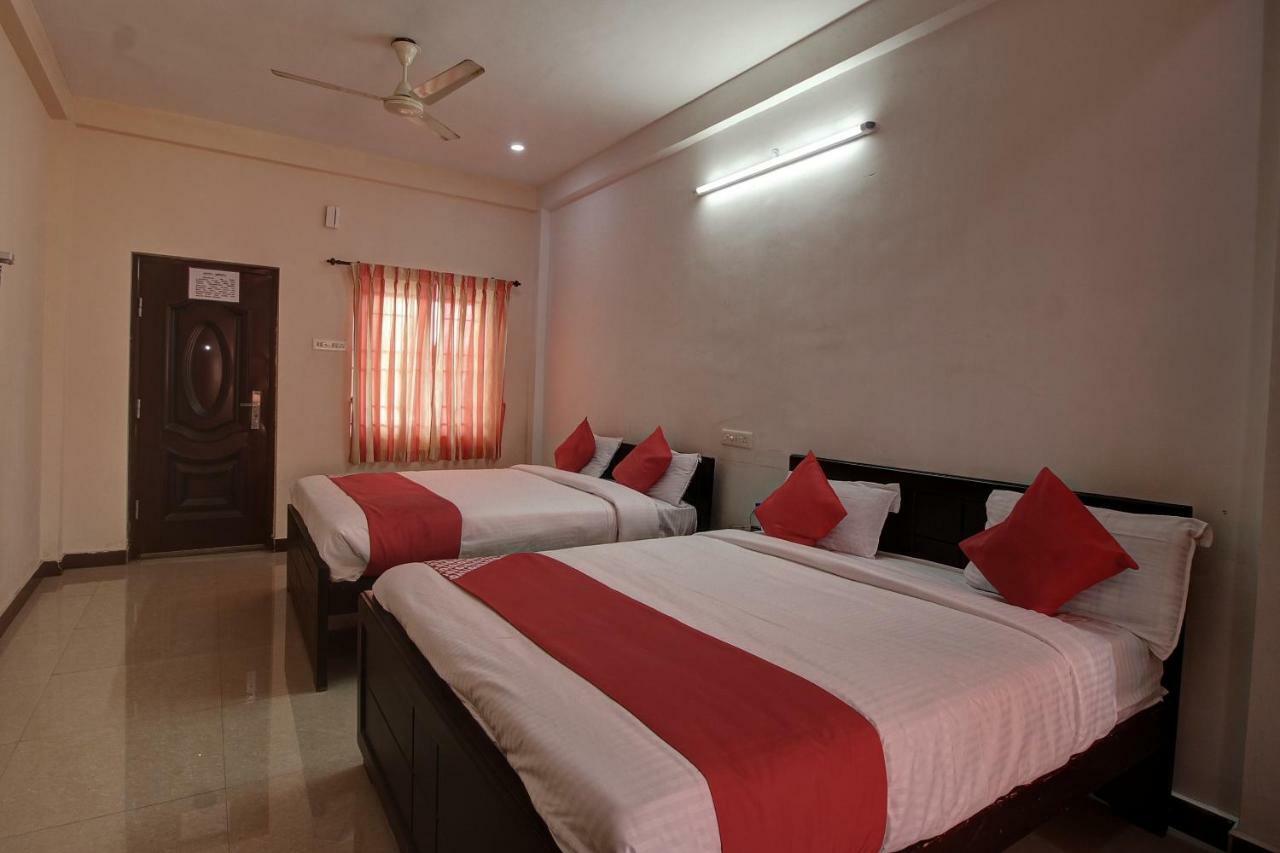Oyo 42678 Hotel Vasantha Bhavanam Saver Coimbatore Buitenkant foto