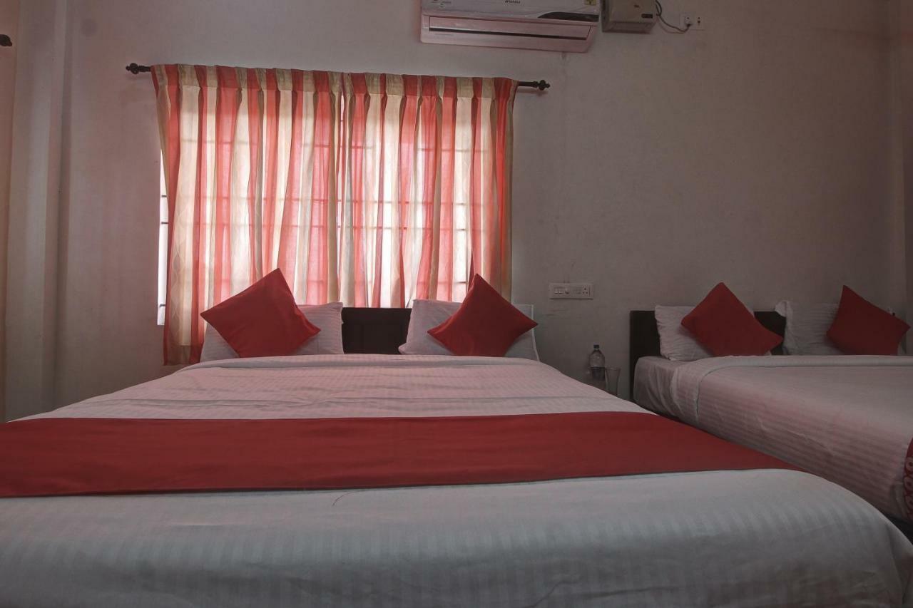 Oyo 42678 Hotel Vasantha Bhavanam Saver Coimbatore Buitenkant foto