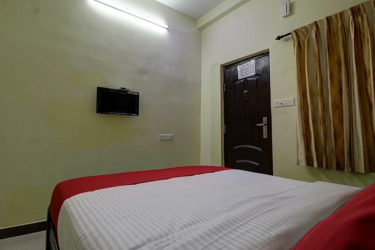 Oyo 42678 Hotel Vasantha Bhavanam Saver Coimbatore Buitenkant foto