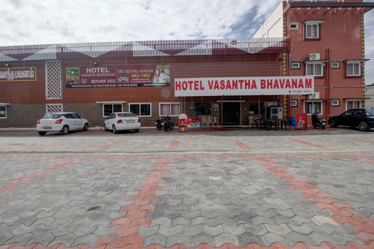 Oyo 42678 Hotel Vasantha Bhavanam Saver Coimbatore Buitenkant foto